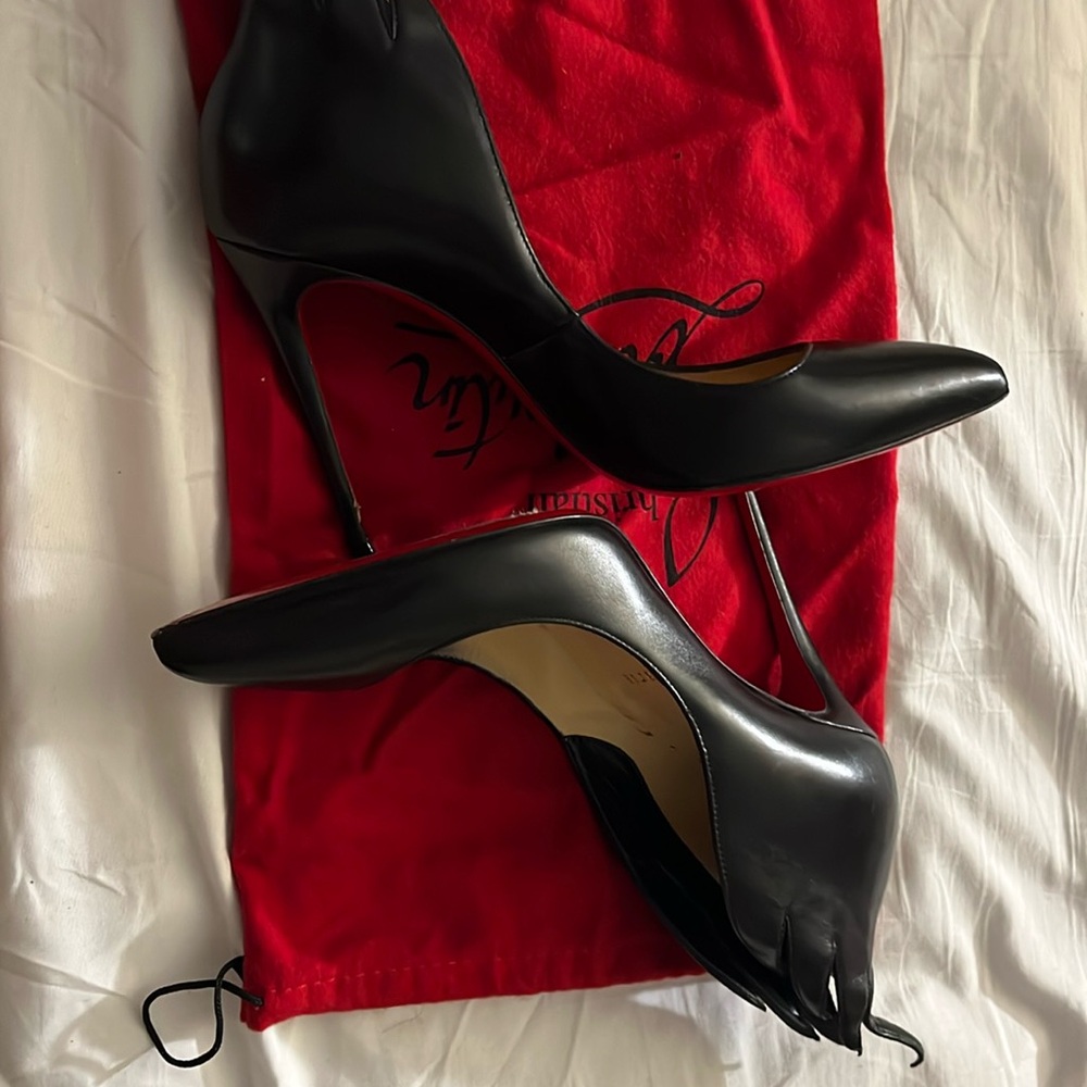 Authentic Christian Louboutin Heel black size 38 1/2